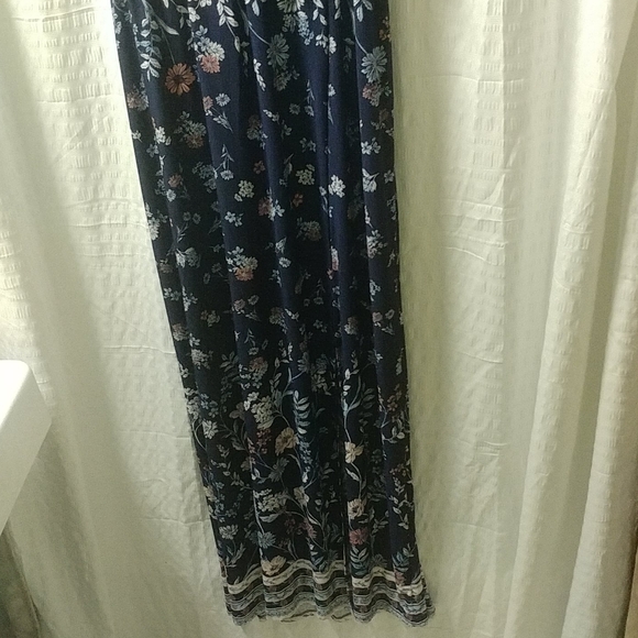 Maxi Dress - Picture 2 of 5